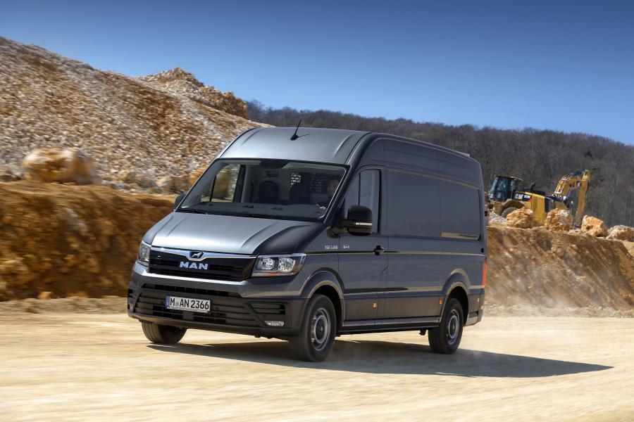  MAN TGE 3.180 4x4 Van 2017 года  (фото 3 из 5)